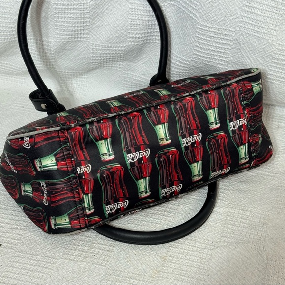 Vintage Coca Cola Black and Red Hand Bag with‎ Iconic Design Purse - Picture 5 of 11